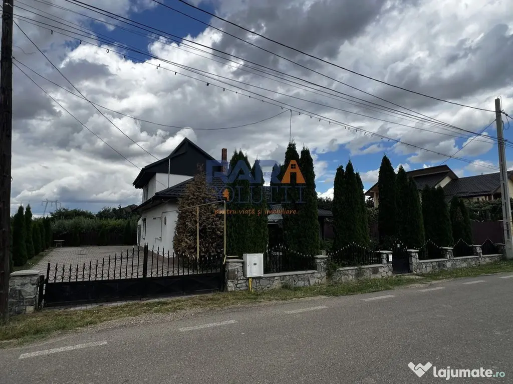 Casă Cordun, 2 dormitoare + living, 1000 mp teren 