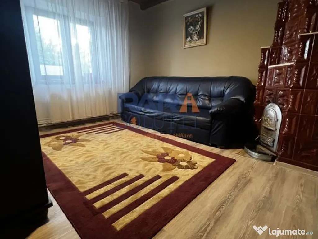 Casă Cordun, 2 dormitoare + living, 1000 mp teren 