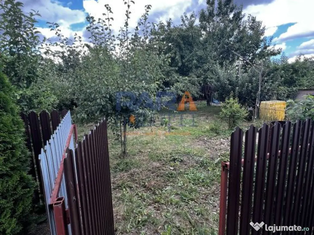 Casă Cordun, 2 dormitoare + living, 1000 mp teren 