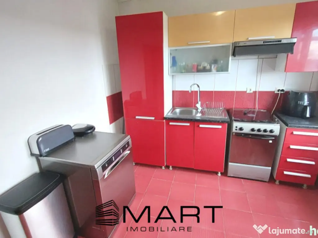 Apartament 3 camere zona Stefan cel Mare