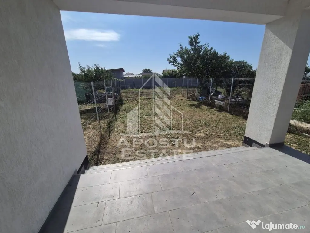 Duplex în Bucovăț ,poziție bună 