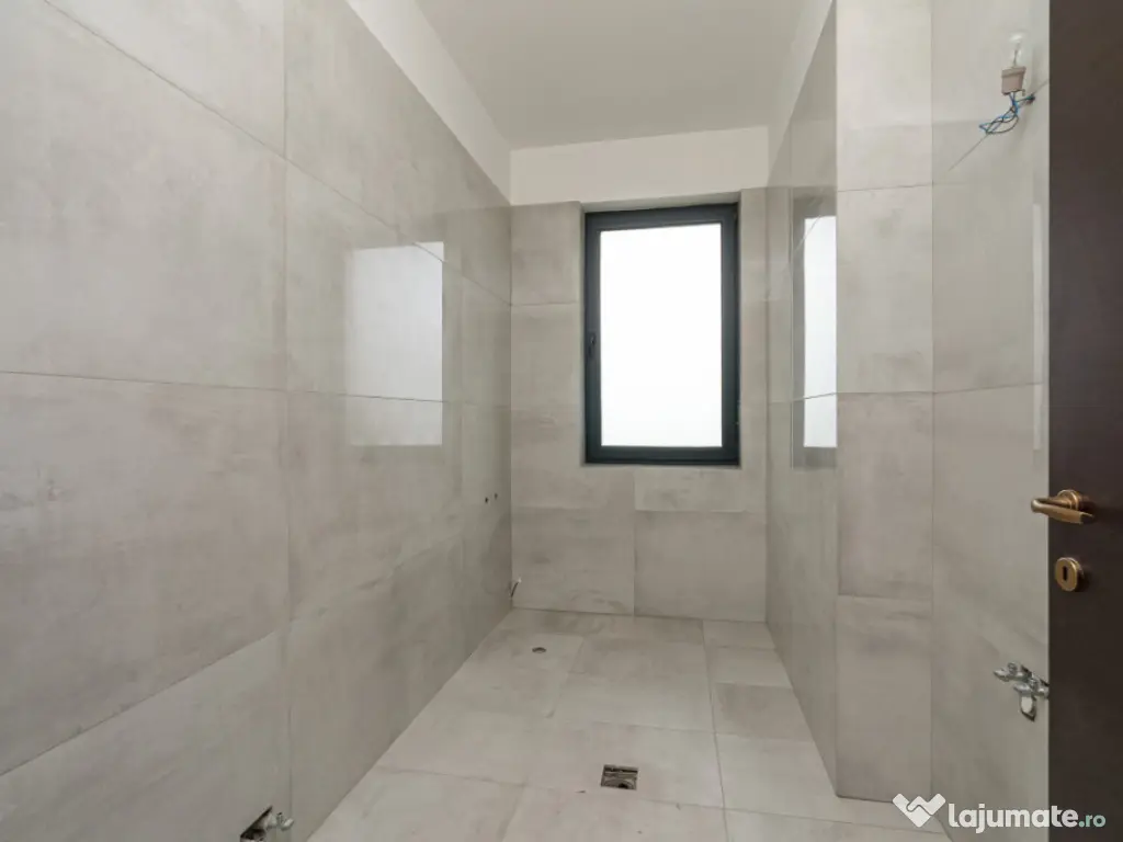 3200euro+ tva mp APARTAMENTE LUX sos NORDULUI + parcare subt