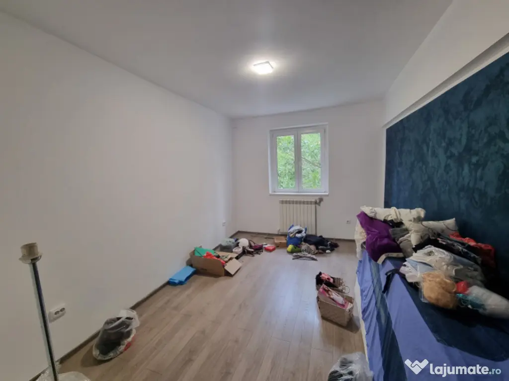 Aviatori-bloc tip vilă- 2 camere- renovat recent- boxă pe