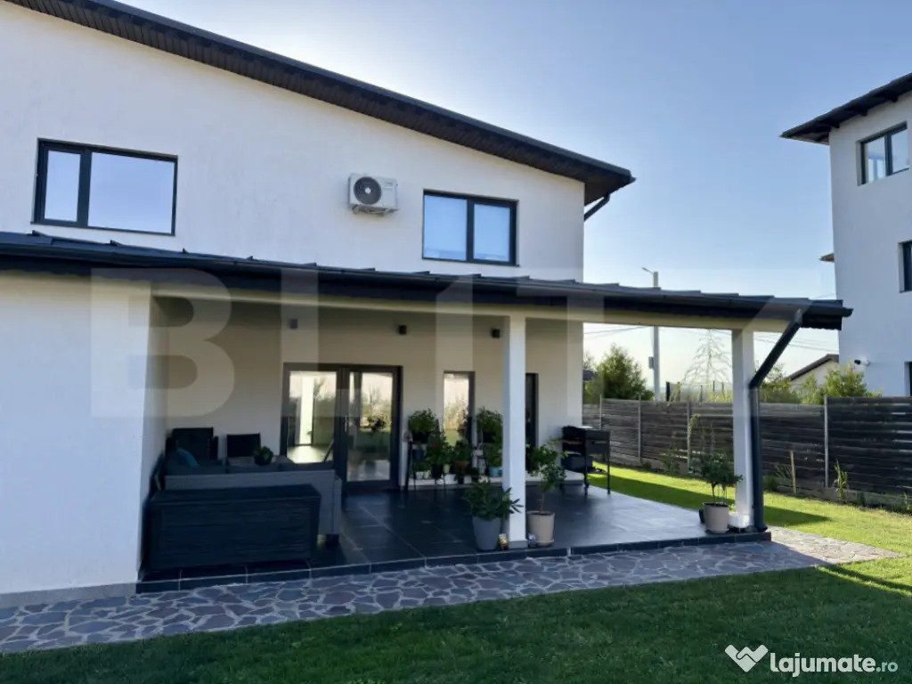 Casă Modernă, Bucov, Pe Deal