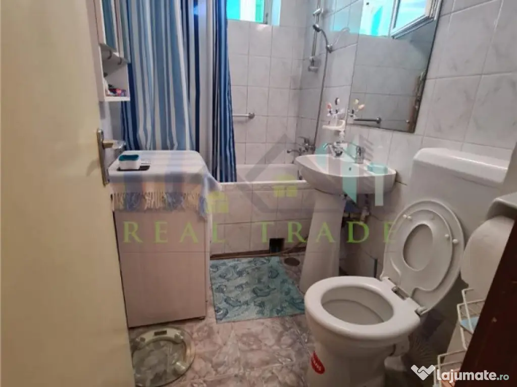 Apartament 3 camere zona Centrul- Civic