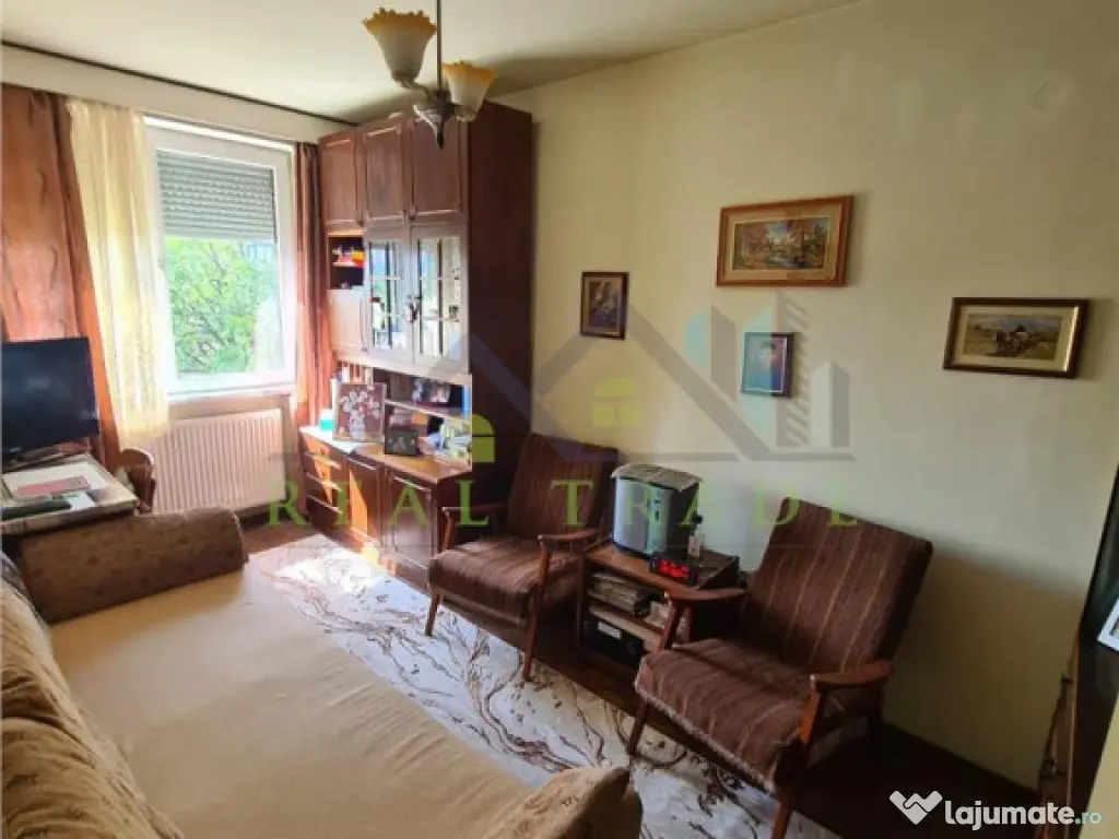 Apartament 3 camere zona Centrul- Civic