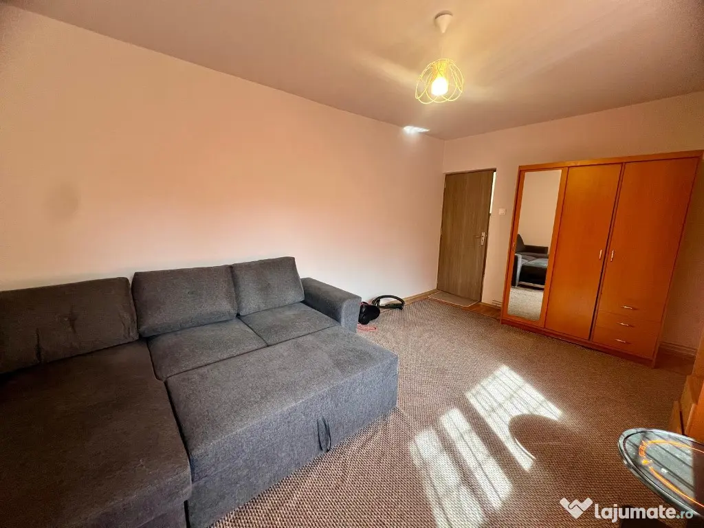 CC/910 De închiriat apartament cu 3 camere în Tg Mureș - 7 Noiembrie 