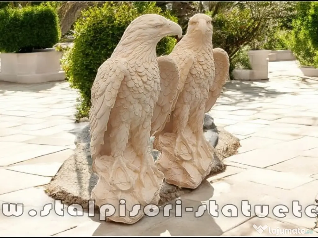 Set 2 vulturi, acvile, șoimi, uliu, galben antichizat, model S82. 