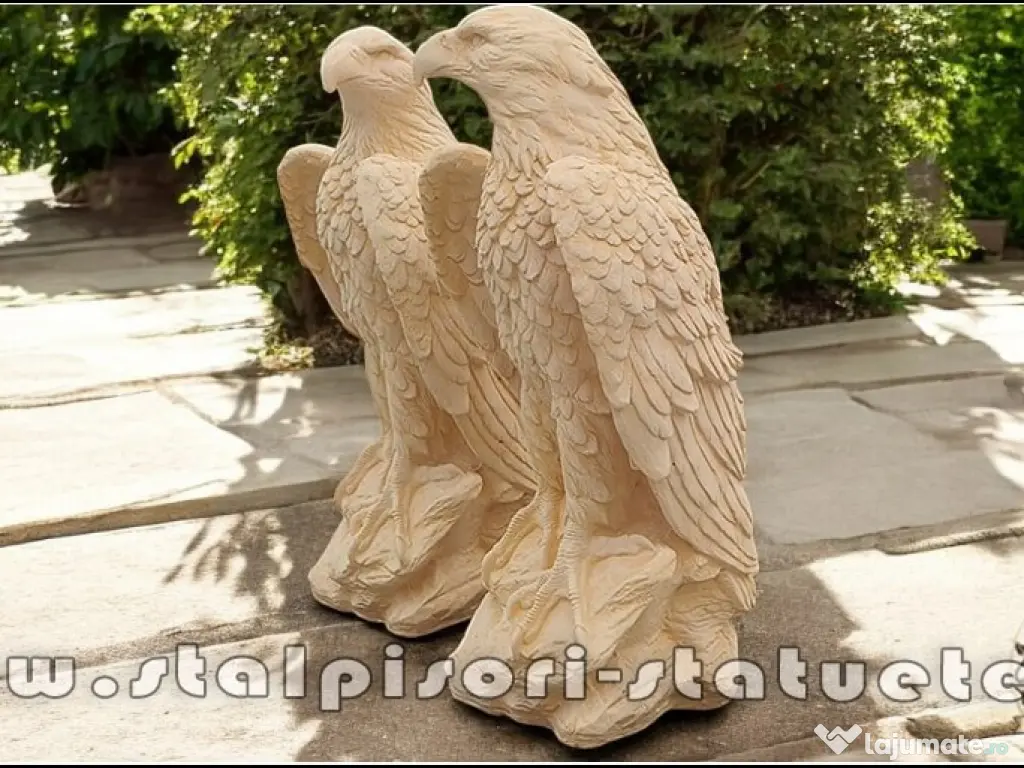 Set 2 vulturi, acvile, șoimi, uliu, galben antichizat, model S82. 