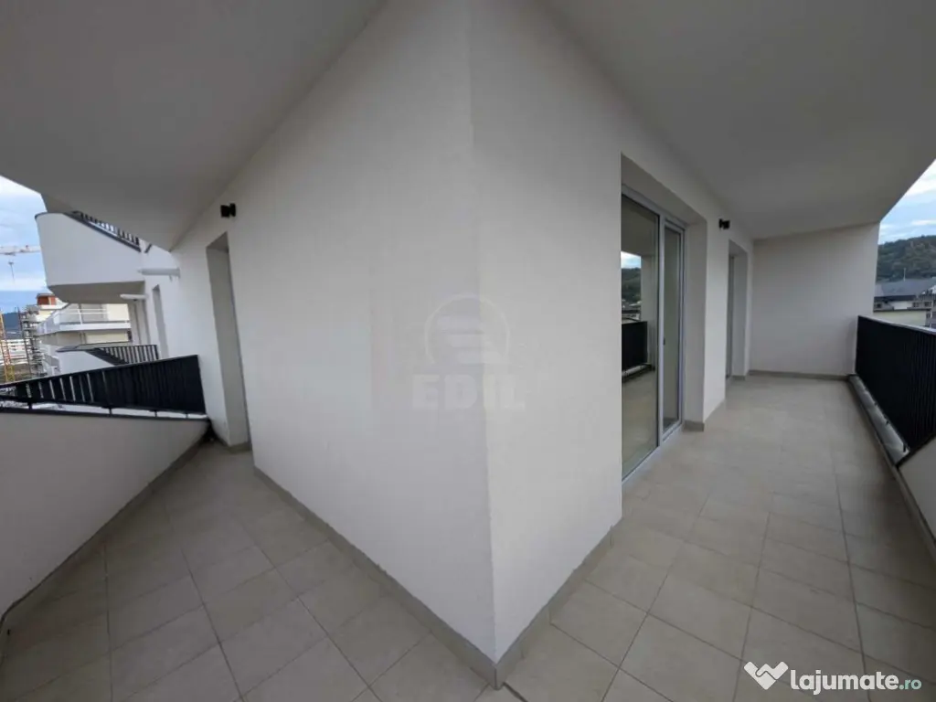 Apartament cu 3 camere,finisat,partial mobilat.zona Eroilor