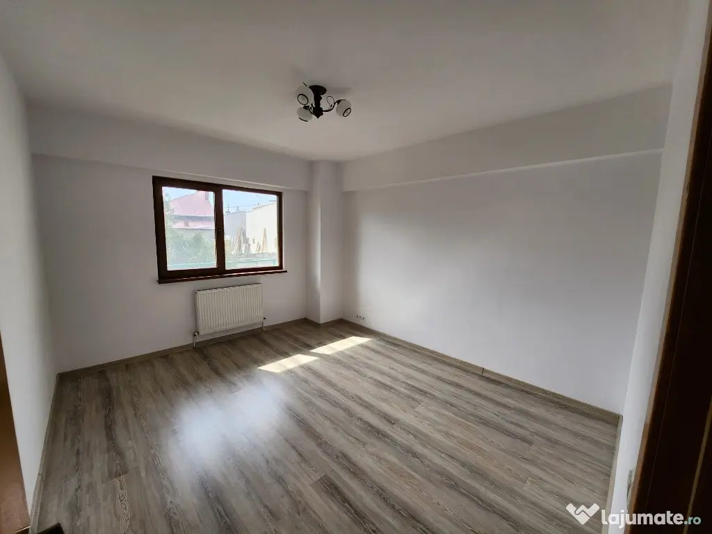 Vanzare apartament 3 camere Ploiesti - str Tudor Vladimirescu 