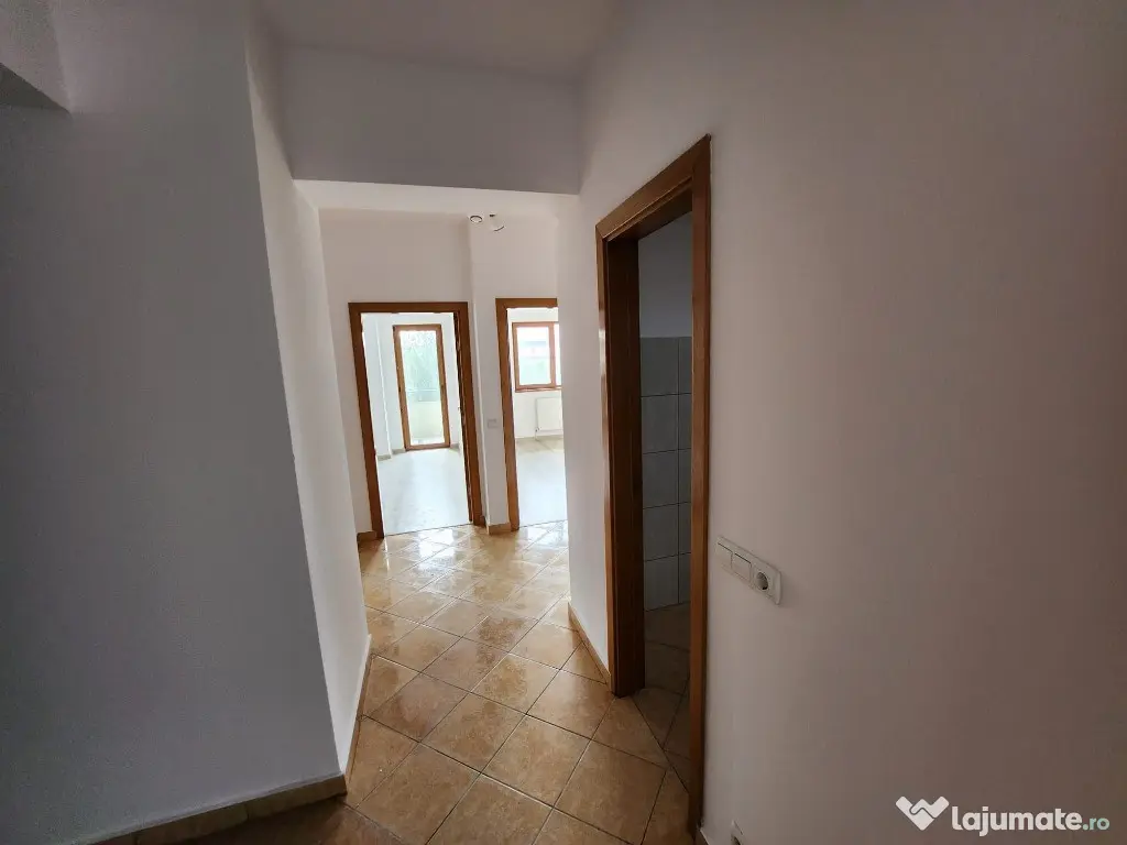 Vanzare apartament 3 camere Ploiesti - str Tudor Vladimirescu 