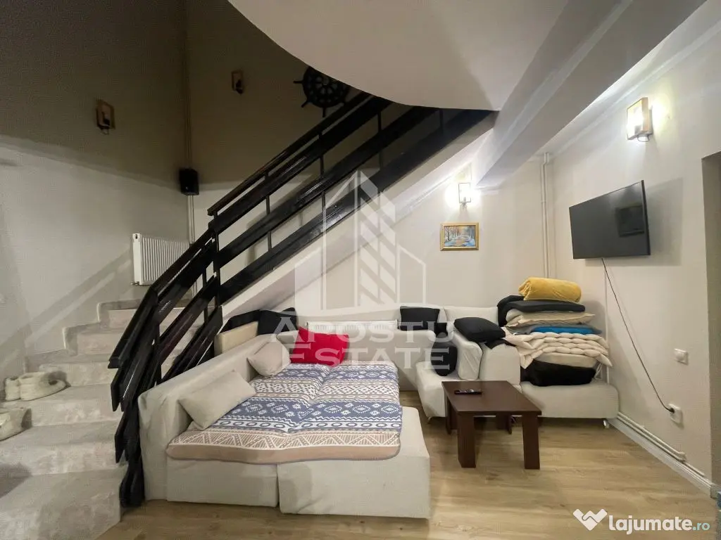 Vila tip duplex, P+1E+M, Poiana Marului 