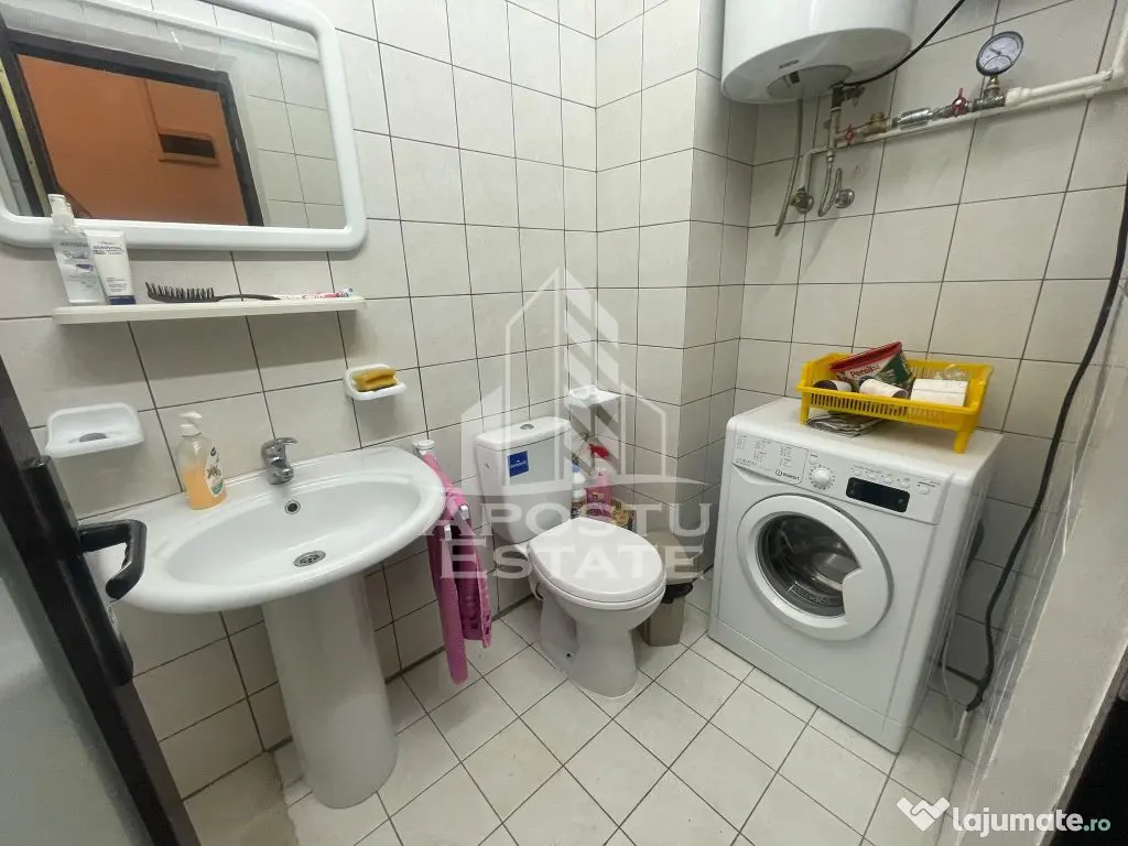 Vila tip duplex, P+1E+M, Poiana Marului 