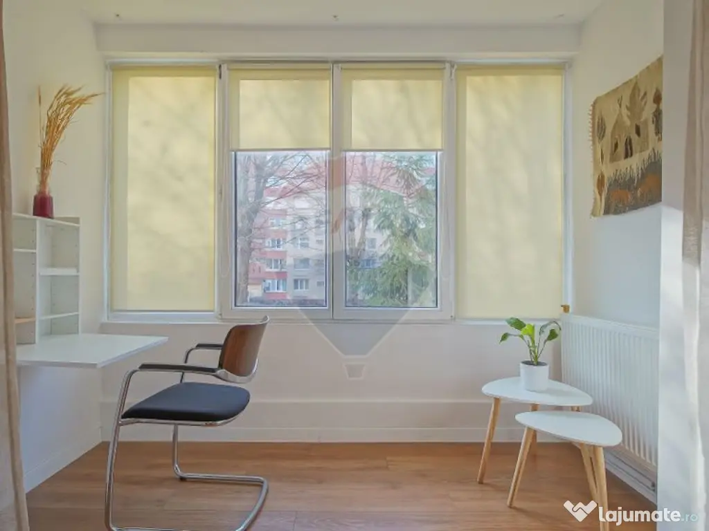 Apartament cu 3 camere de închiriat B-dul Victoriei 