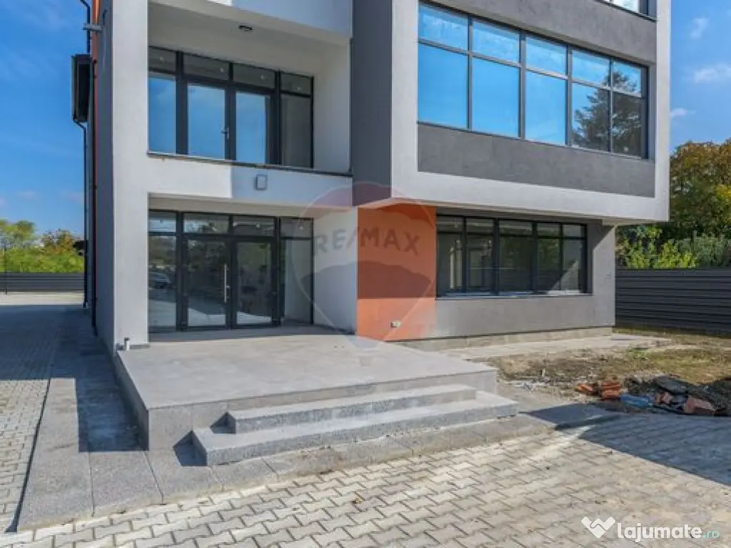 DE INCHIRIAT Spațiu comercial Clinici Medicale de 480mp ...