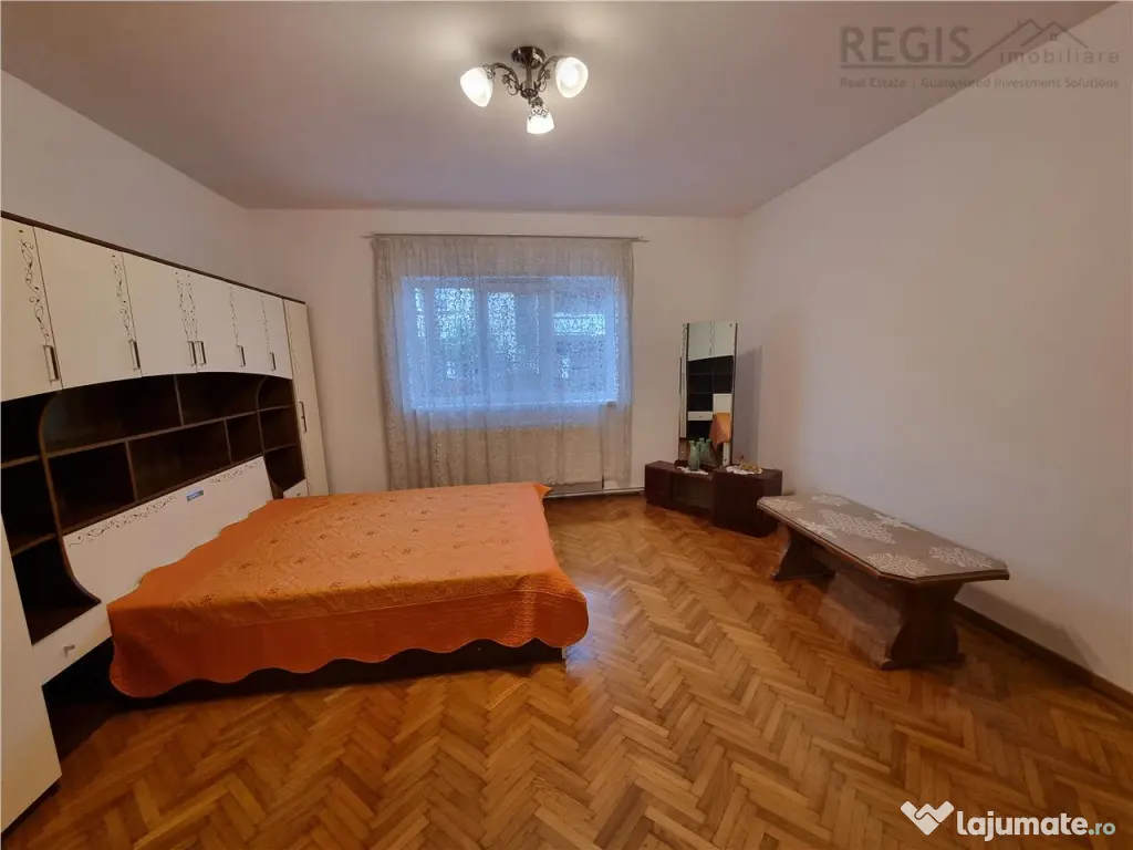 Apartament 3 camere la casa , zona Florilor 