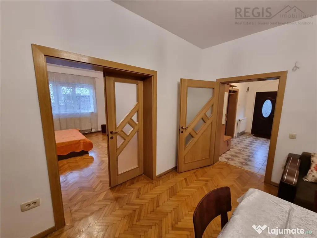 Apartament 3 camere la casa , zona Florilor 