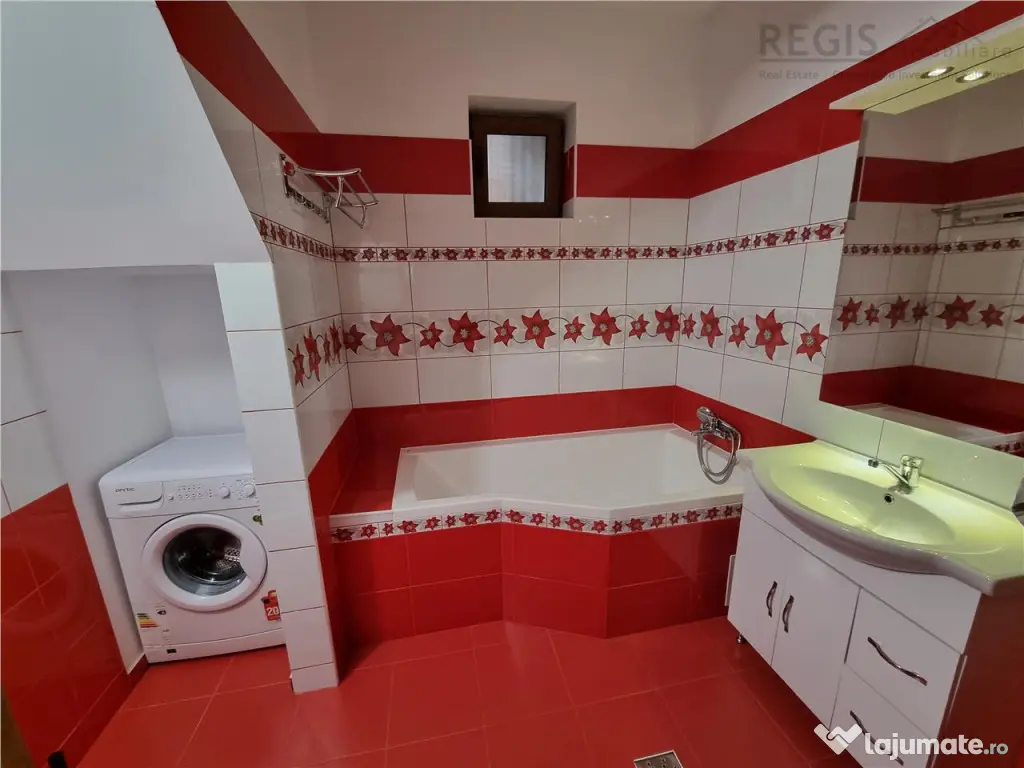 Apartament 3 camere la casa , zona Florilor 