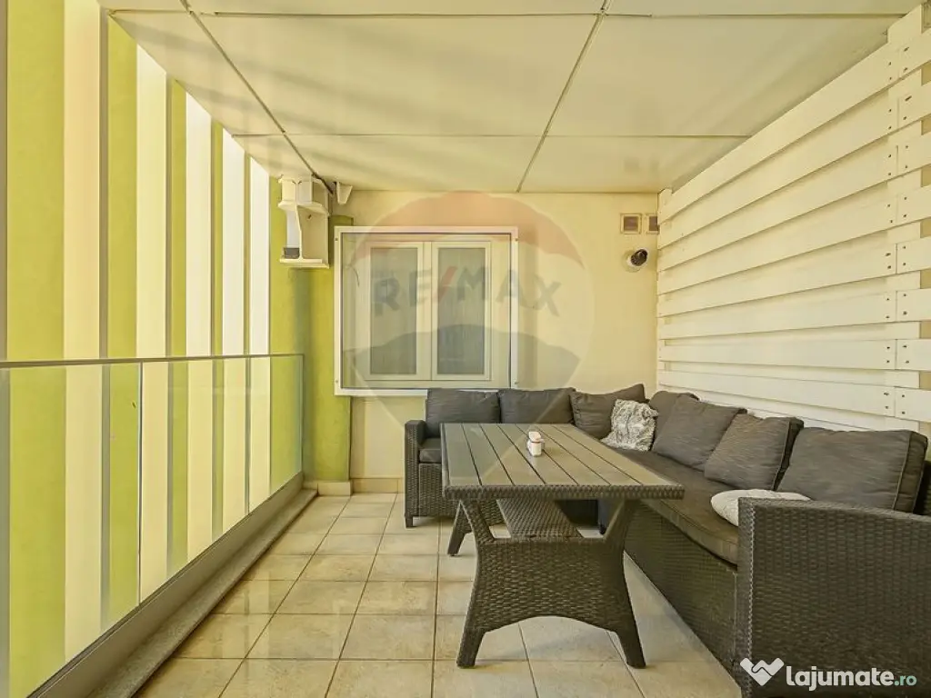 Apartament cu 2 camere și boxă de vânzare la Top City ... 