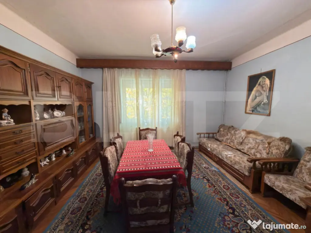 Casă de vânzare, 125 mp utili, zonă Centrală