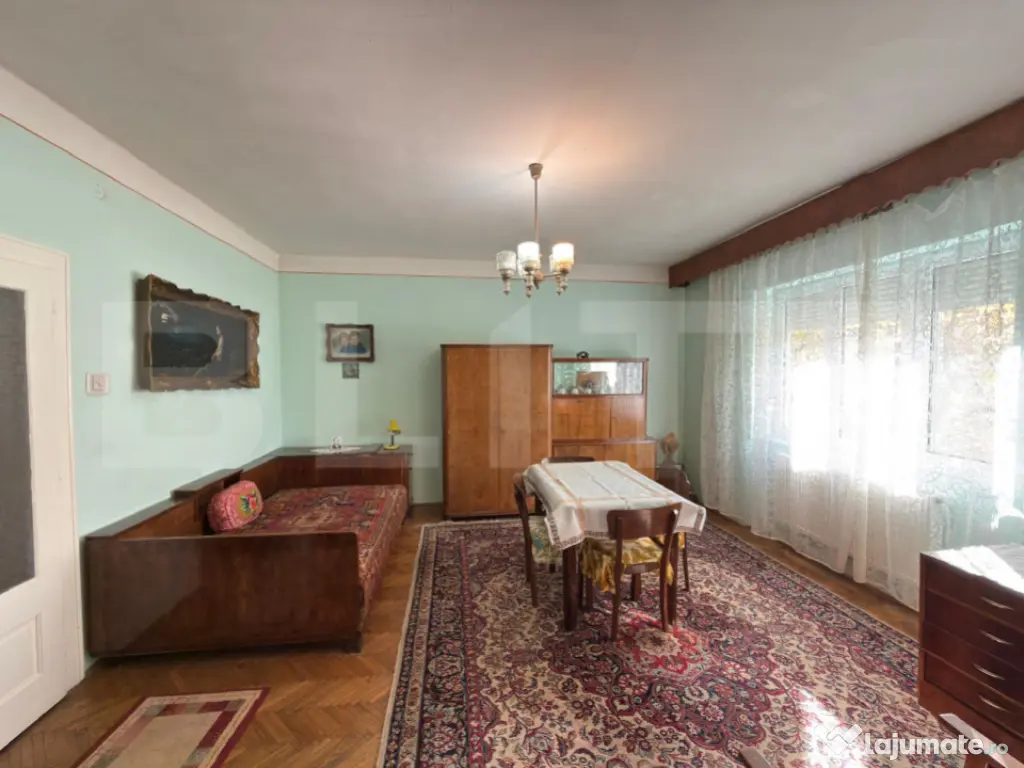 Casă de vânzare, 125 mp utili, zonă Centrală