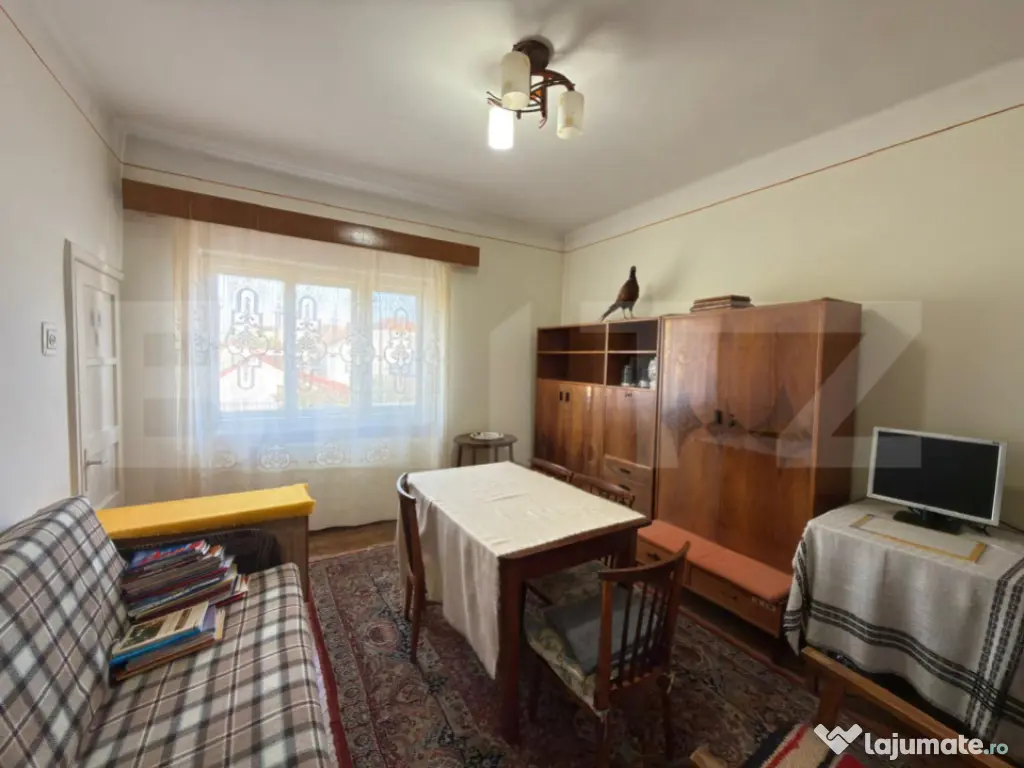 Casă de vânzare, 125 mp utili, zonă Centrală