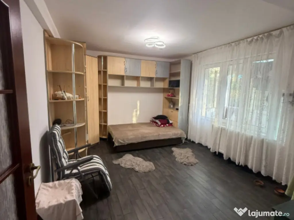 GARSONIERA DE VANZARE GIULESTI SARBI 