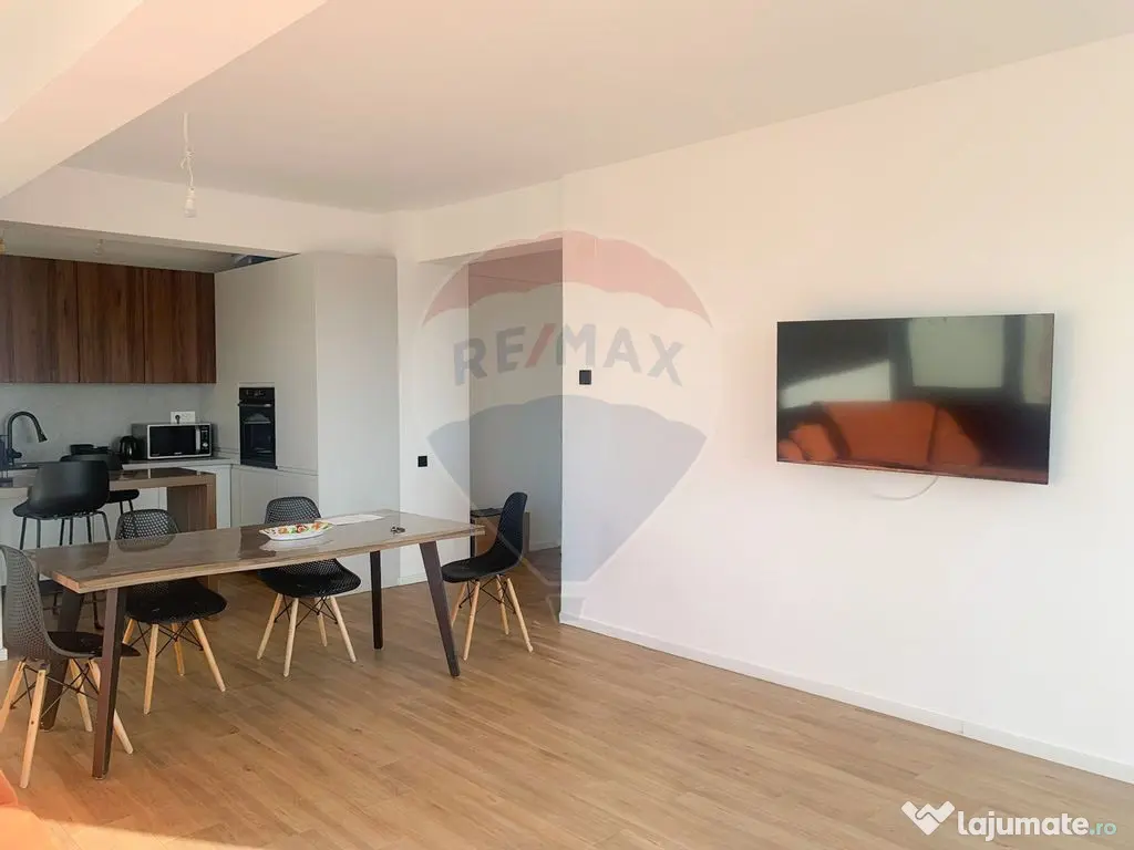 Apartament 5 camere de închiriat în Complexul Rezidenț...