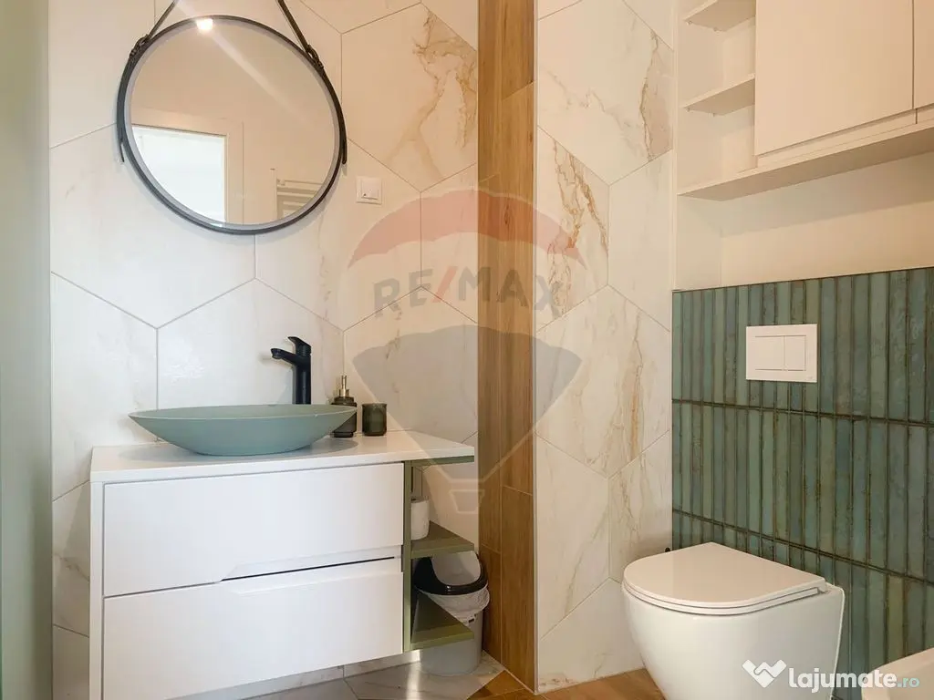 Apartament 5 camere de închiriat în Complexul Rezidenț...