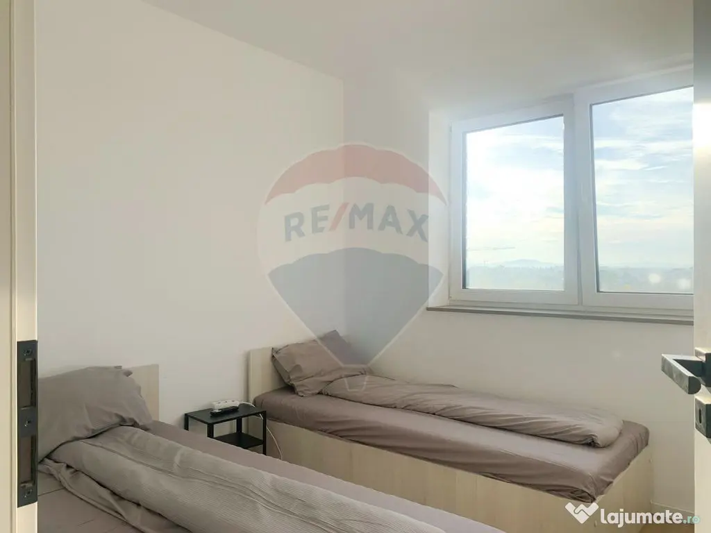 Apartament 5 camere de închiriat în Complexul Rezidenț...