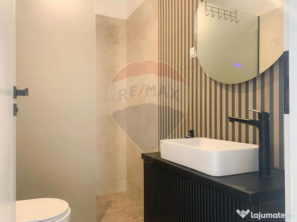 Apartament 5 camere de închiriat în Complexul Rezidenț...