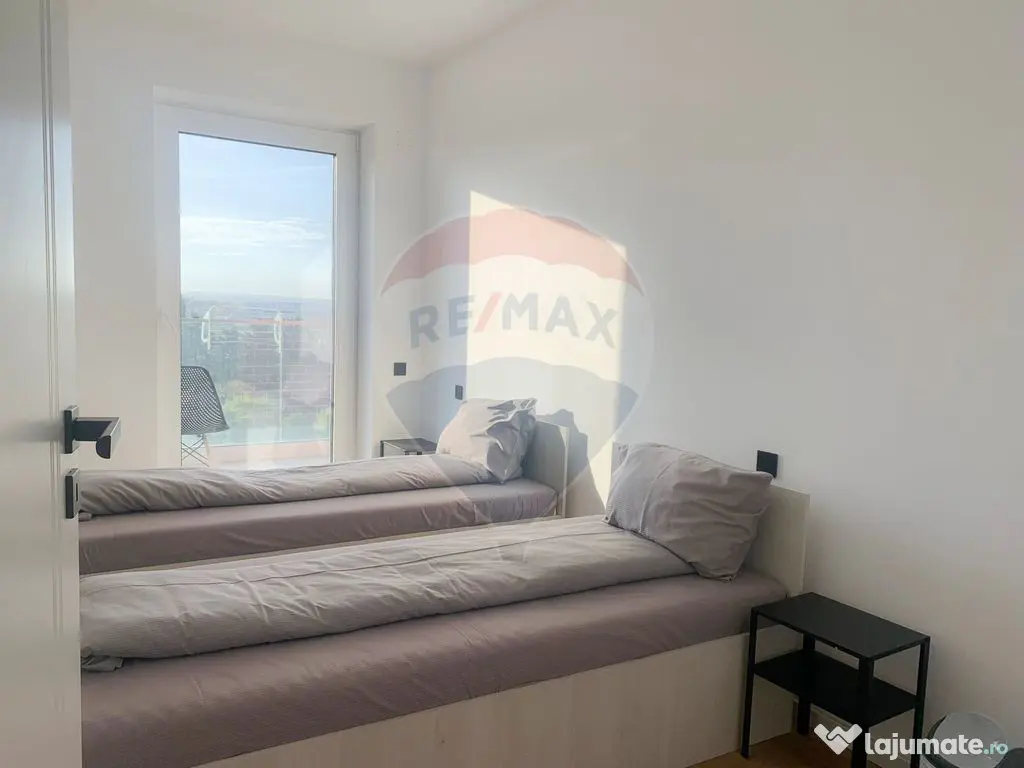 Apartament 5 camere de închiriat în Complexul Rezidenț...