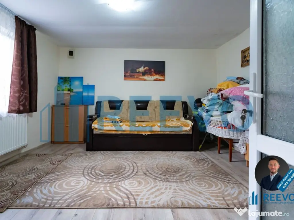 Casă de vânzare, pe Str. Profesor Doctor Bgdasar nr. 1,...