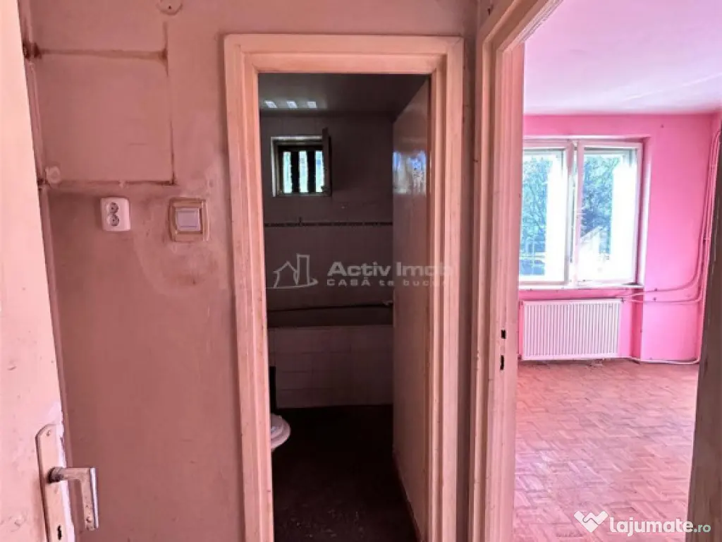 Resita, 3 Cam,cf.1 Semidec.et.1,Central