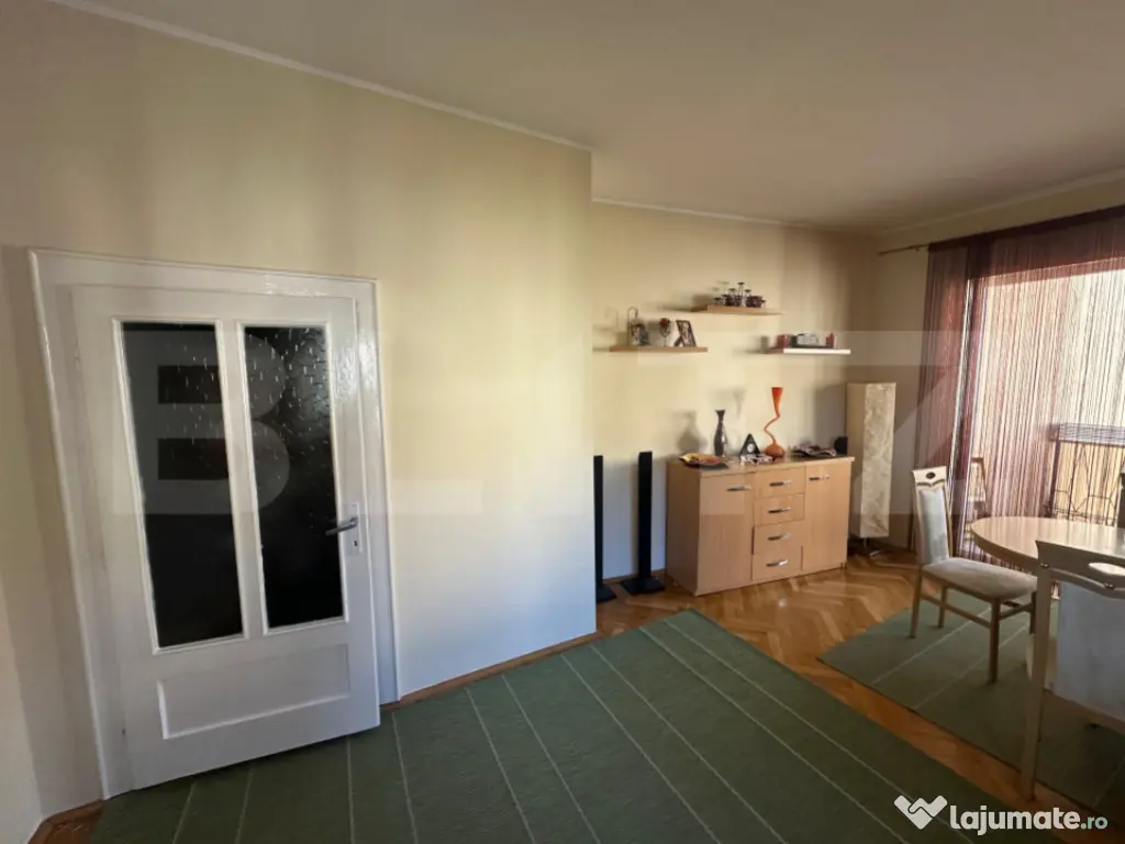 Apartament 3 camere, 223.40 mp, zona Titulescu