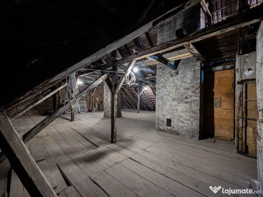 Preț repoziționat: 171.900 EURO / Etaj întreg de vânz... 