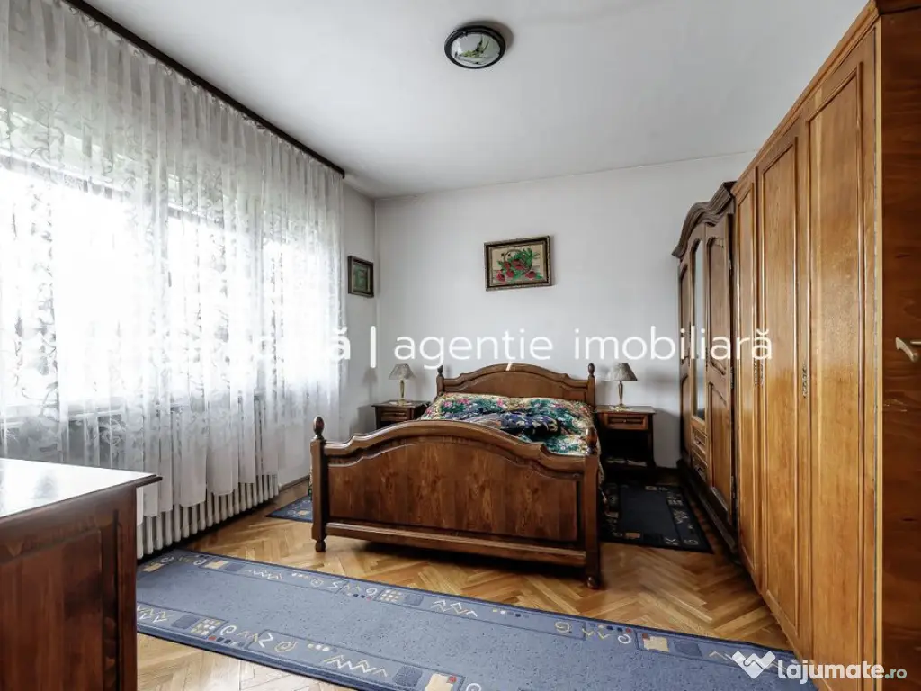 Casă din cărămidă cu 8 camere – zonă liniștită, ... 