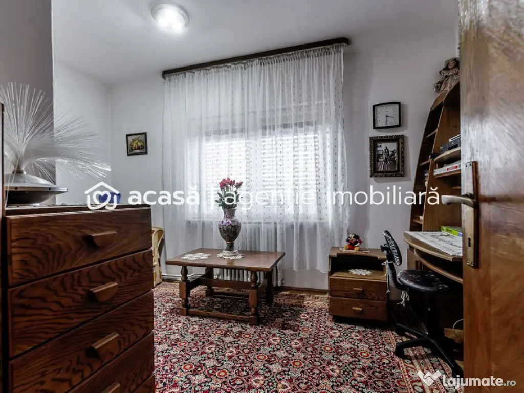 Casă din cărămidă cu 8 camere – zonă liniștită, ... 