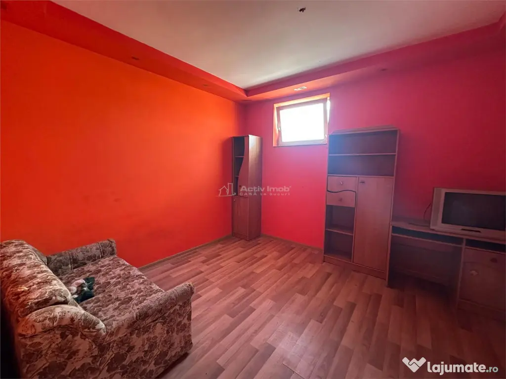 REPREZENARE EXCLUSIVA - Casa P E , constructie noua, garaj s