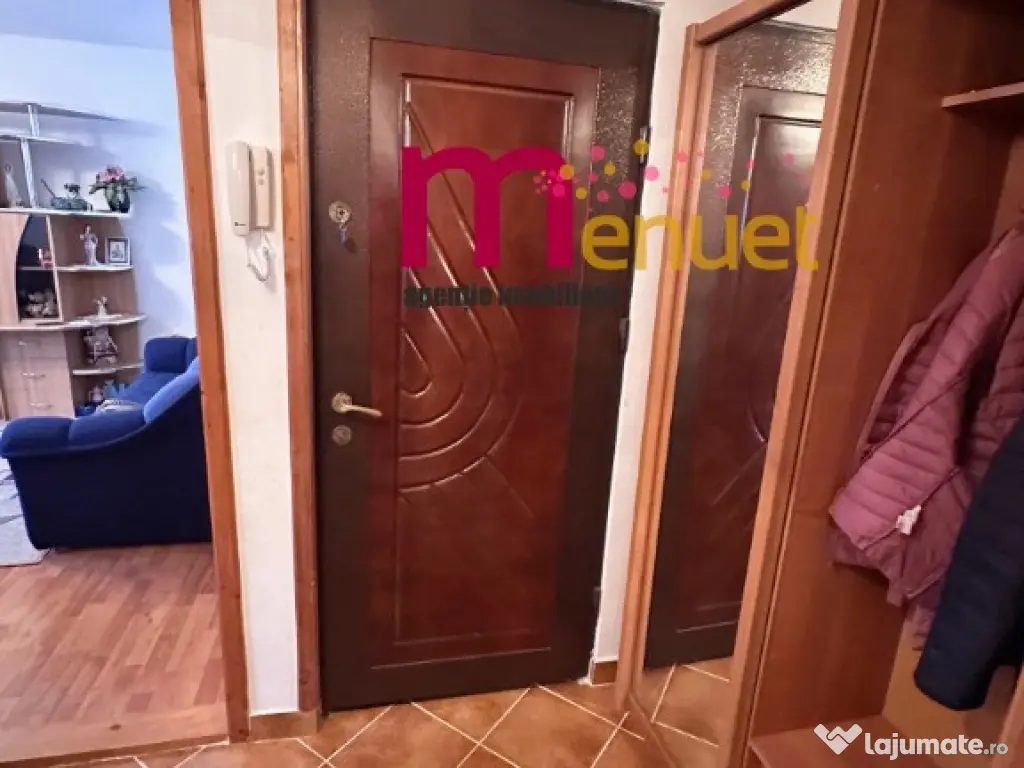 Apartament 3 camere,zona E3,etaj 2 