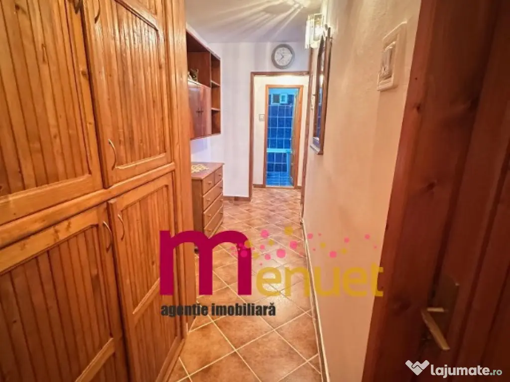 Apartament 3 camere,zona E3,etaj 2 