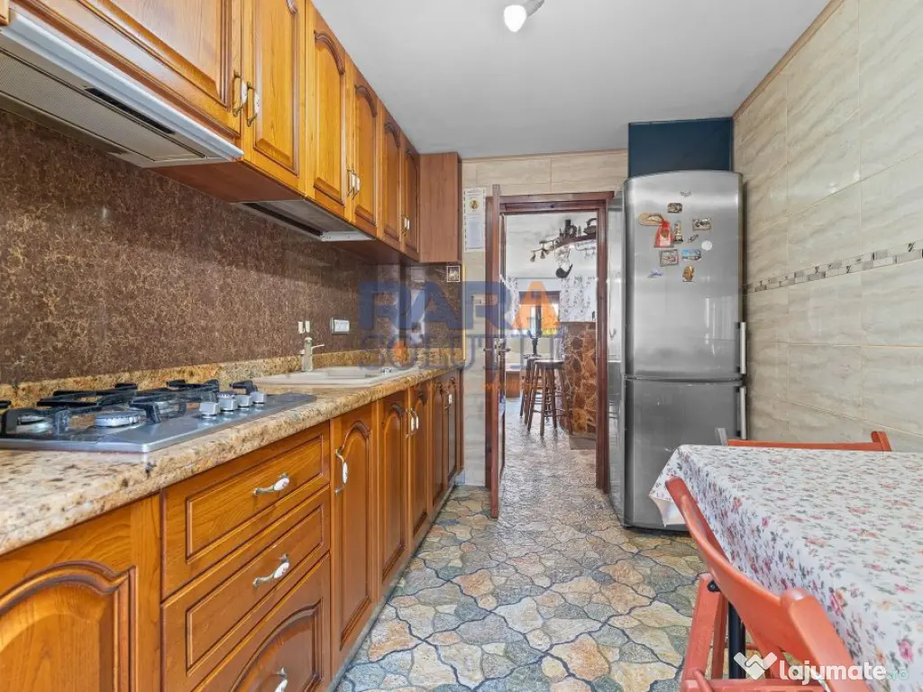 Apartament 3 camere - Favorit - mobilat și utilat 