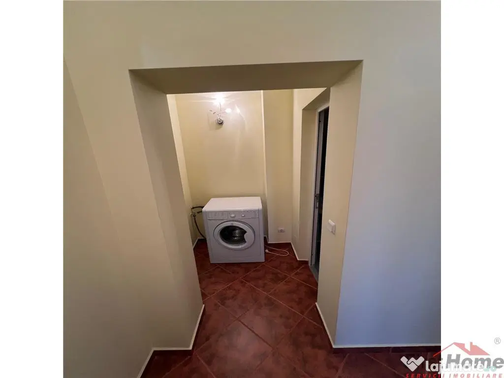 Apartament 3 camere, etaj 3/4, zona Inspectoratul Scolar ... 