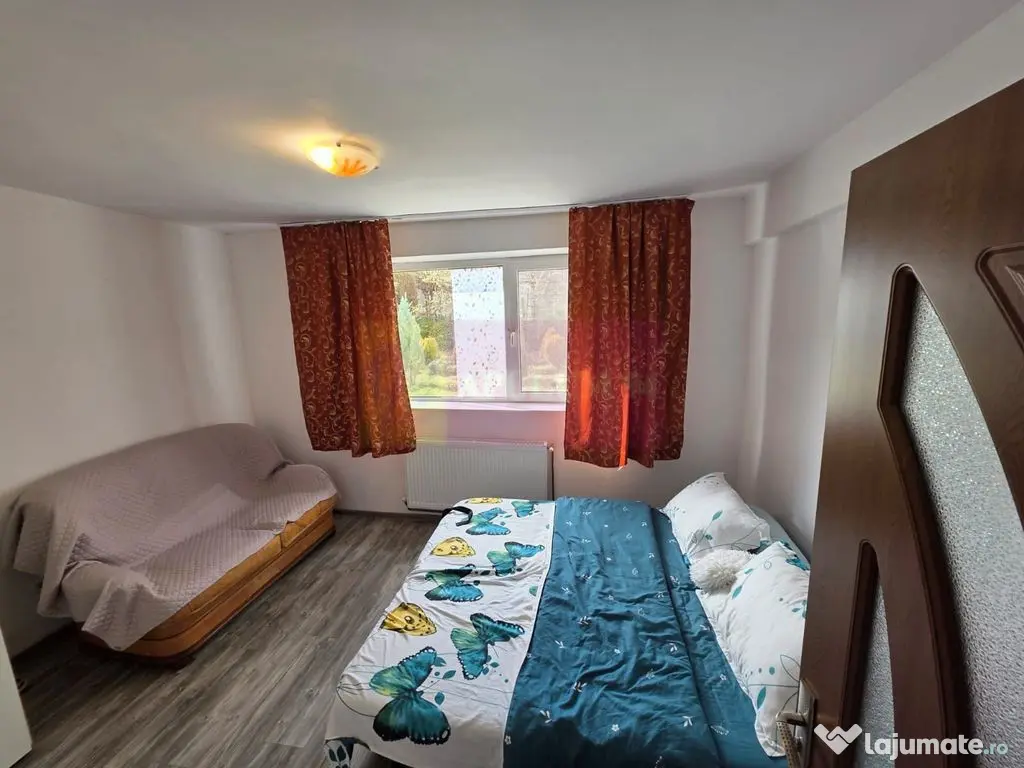 Apartament de vanzare cu 2 camere in Azuga 