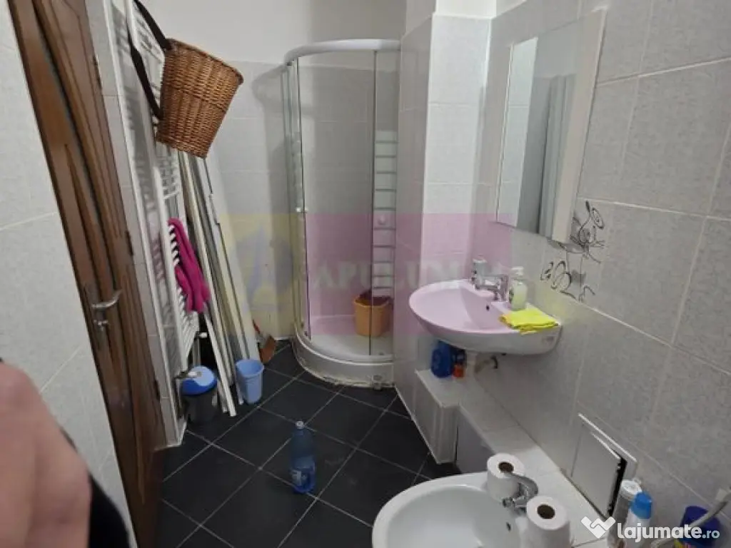 Apartament de vanzare cu 2 camere in Azuga 