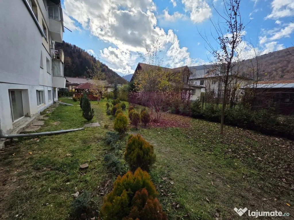 Apartament de vanzare cu 2 camere in Azuga 