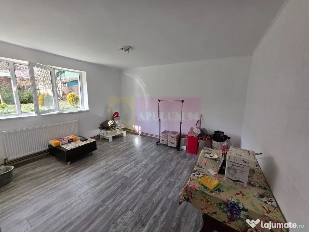 Apartament de vanzare cu 2 camere in Azuga 