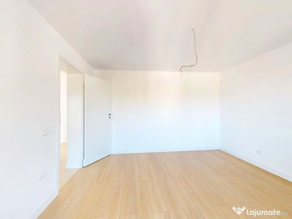 CASA DE LANGA PADURE, Clinceni str. Mierlei 73J 