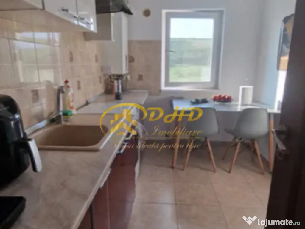 Apartament de vanzare 2 camere D Bucium 